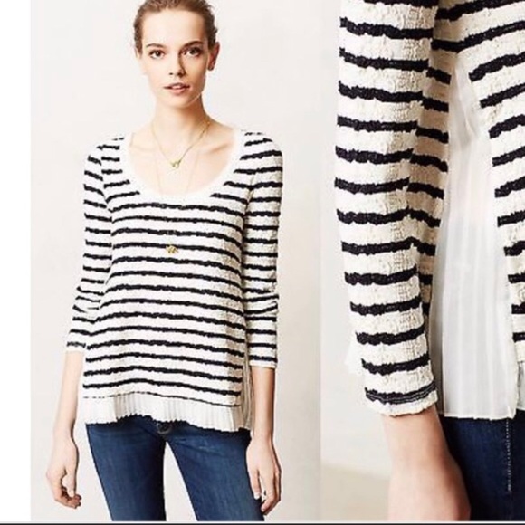 Anthropologie Sweaters - Anthro Postmark Pleated Pullover Sweater